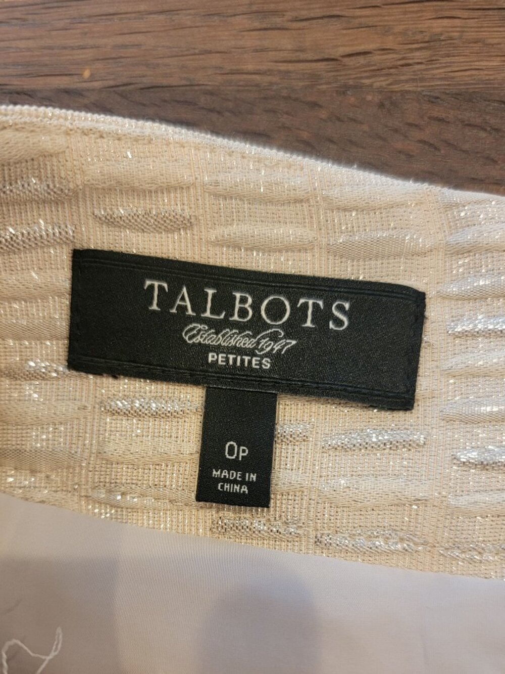 Talbots Petite Metallic Jacquard Skirt Cream/Gold - Picture 11 of 12